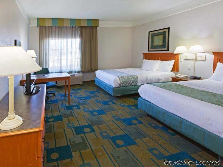 La Quinta By Wyndham Oklahoma City - Nw Expwy Экстерьер фото