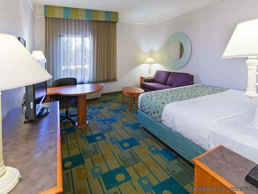 La Quinta By Wyndham Oklahoma City - Nw Expwy Экстерьер фото
